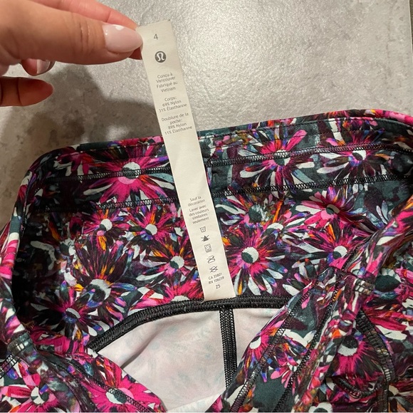 Lululemon Swift Speed High-Rise Crop Leggings in Floral Electric Multi | Sz 4 - Picture 7 of 13